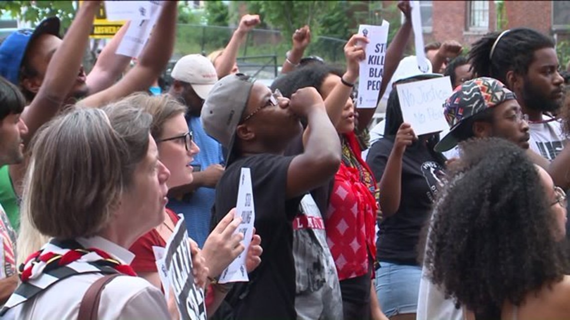 Connecticut Groups Hold Vigil Protest In Response To Police Shootings