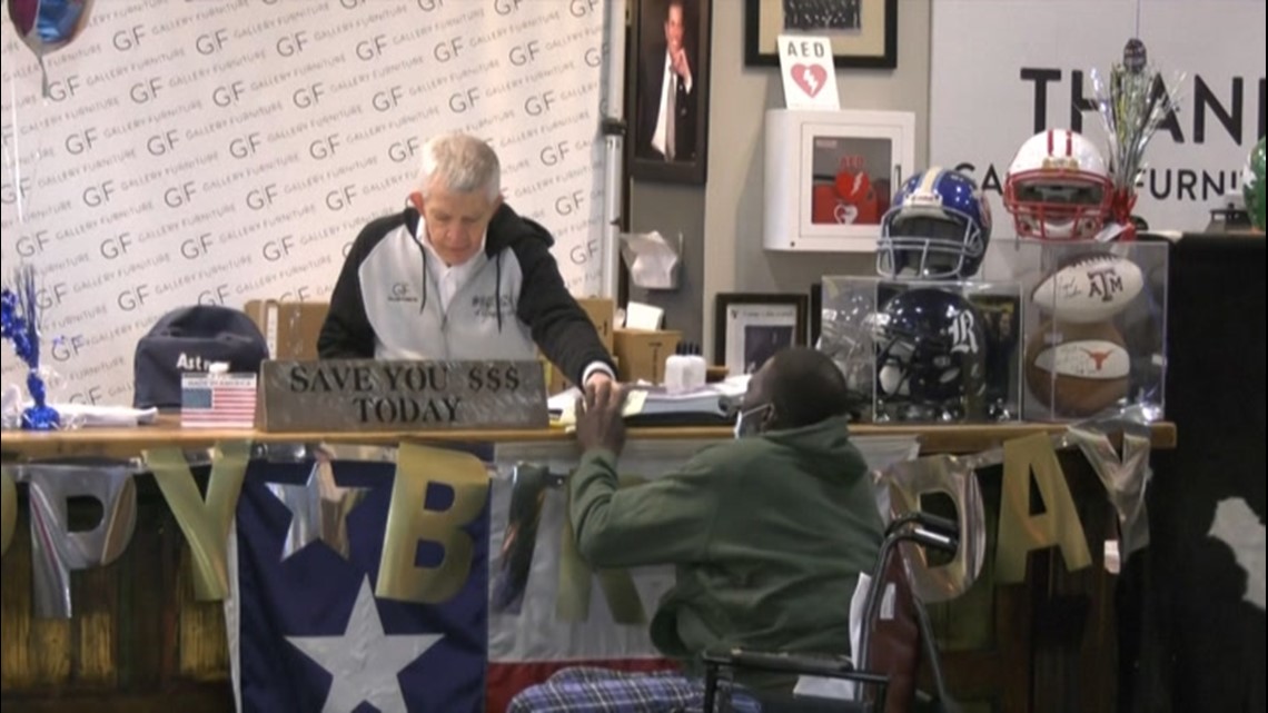 Texas furniture store owner turns his showrooms into shelters