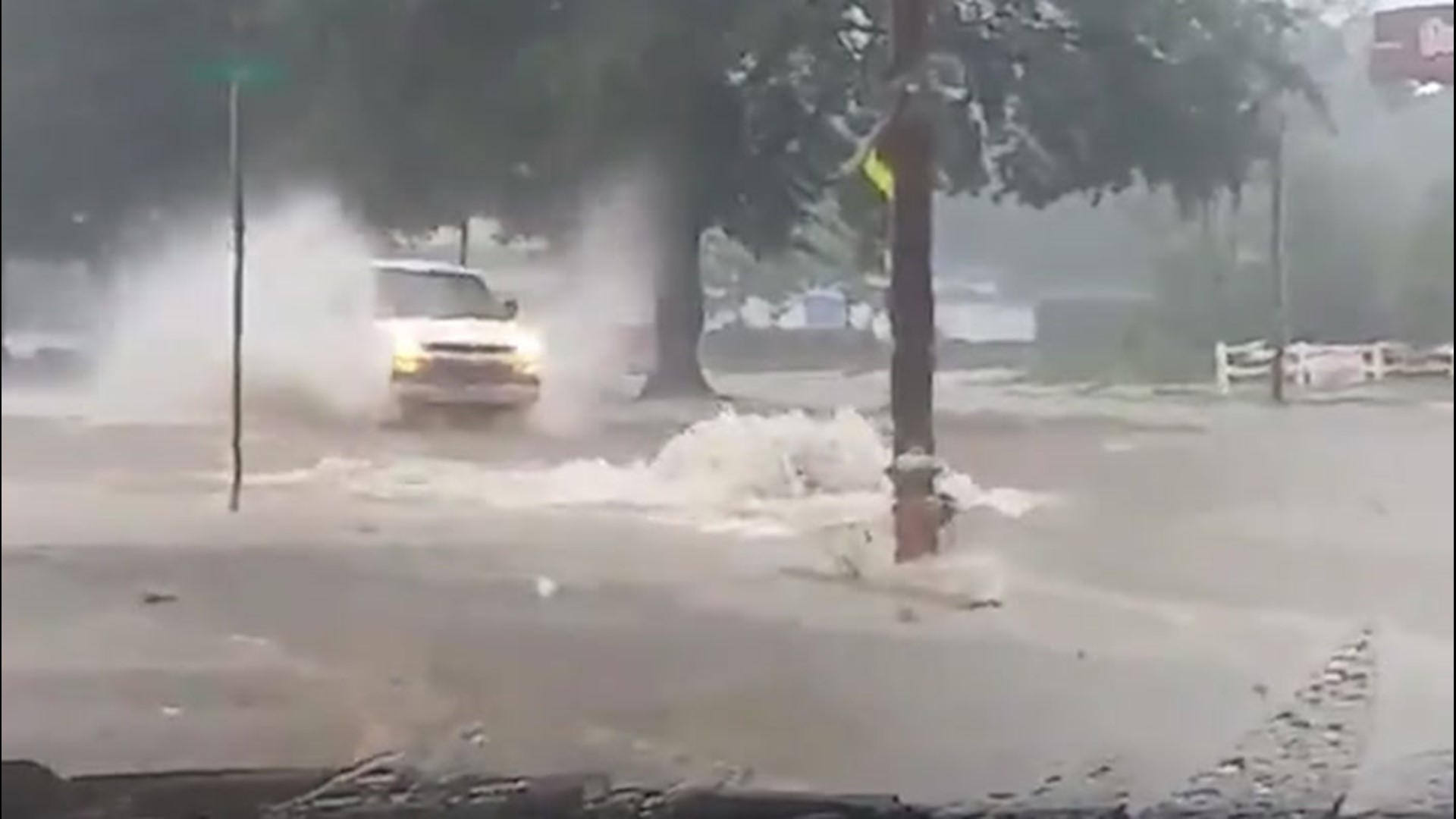 Storms dumped over 3 inches of rain in Hot Springs, Arkansas, on June 29. Roads were flooded but some drivers dangerously drove through.