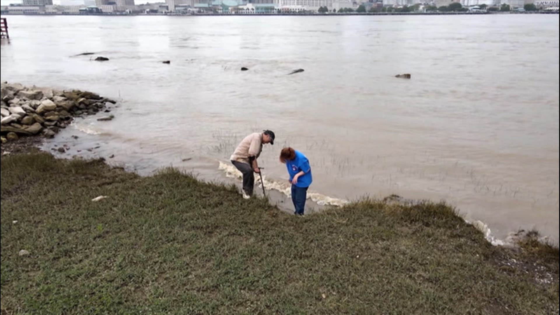 A relic hunter in New Orleans says tropical storms and floods can help uncover historic artifacts along the banks of the Mississippi River.
