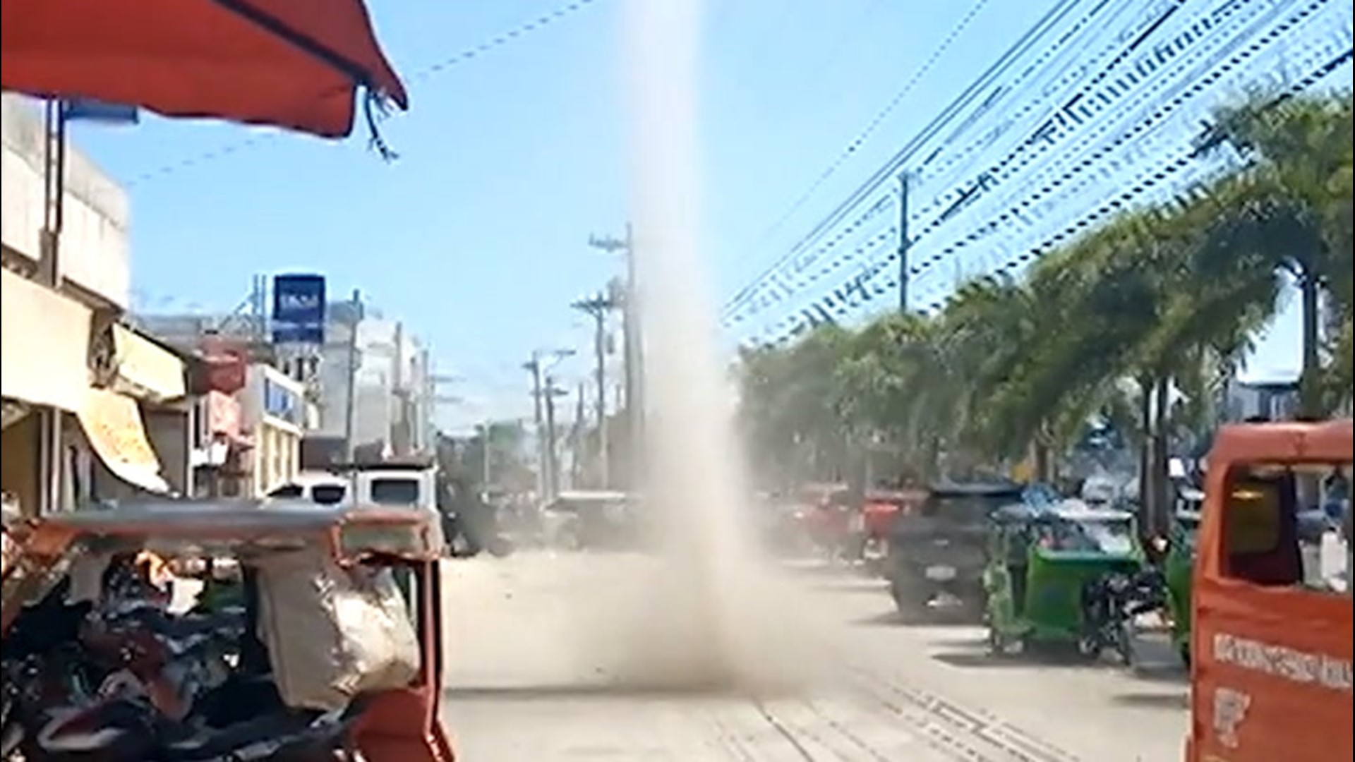 This dust devil was spotted over a busy road in Sultan Kudarat, Philippines, on March 3. It lasted for up to 10 minutes. It reportedly knocked over a taxi causing minor injuries to the people inside.