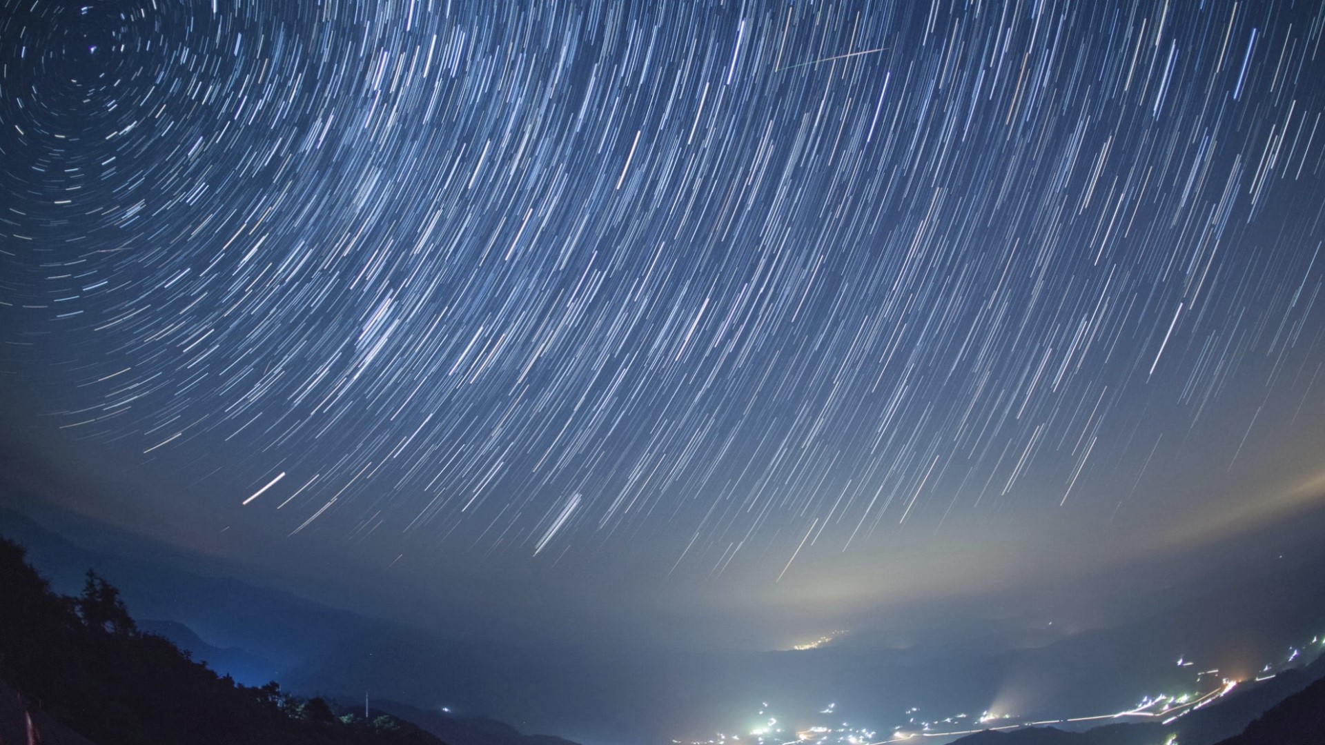 Look Up To See Fireballs Light Up The Night Sky During Taurid Meteor Shower Wthr Com