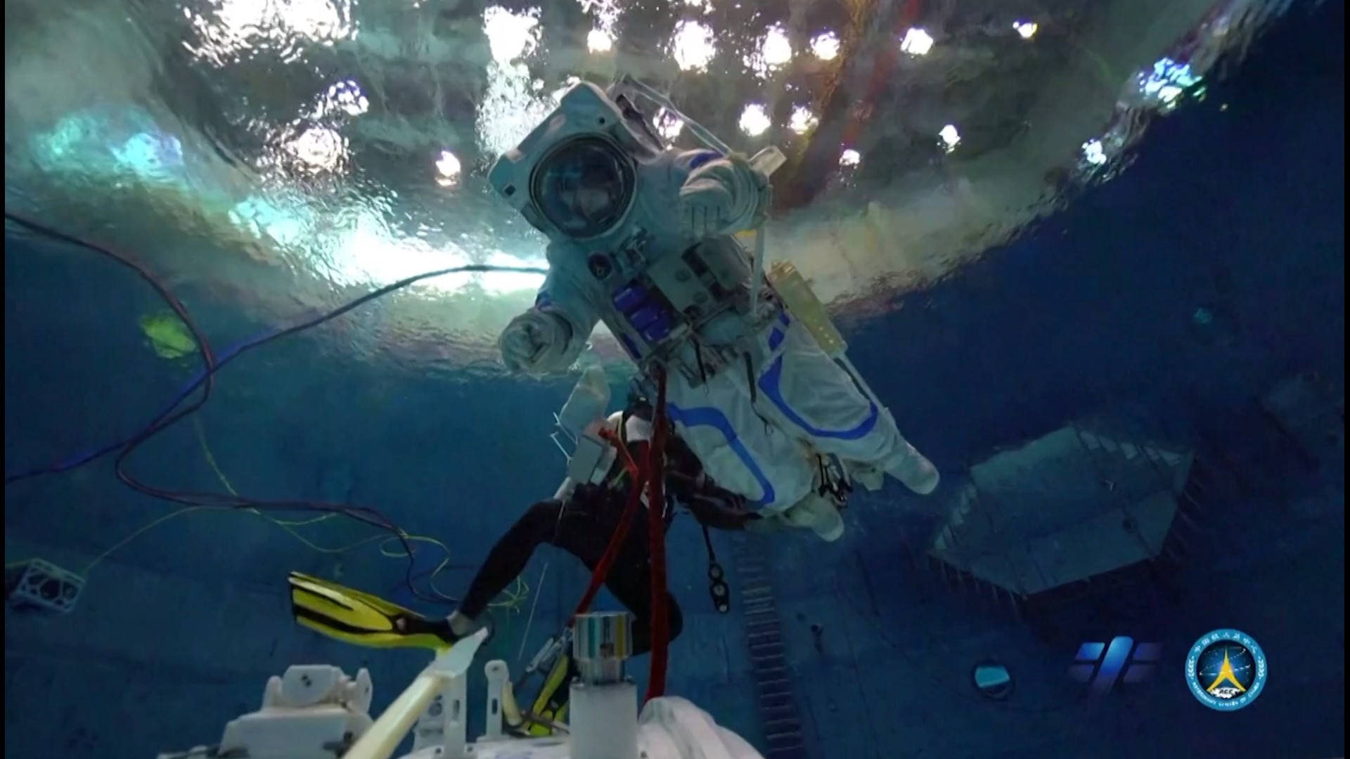 Video released by the China Astronaut Research and Training Center shows Chinese astronauts training Underwater to simulate a weightless environment to prepare them for their upcoming mission aboard China's Tiangong space station. Amazelab's Mercer Morrison has the story.