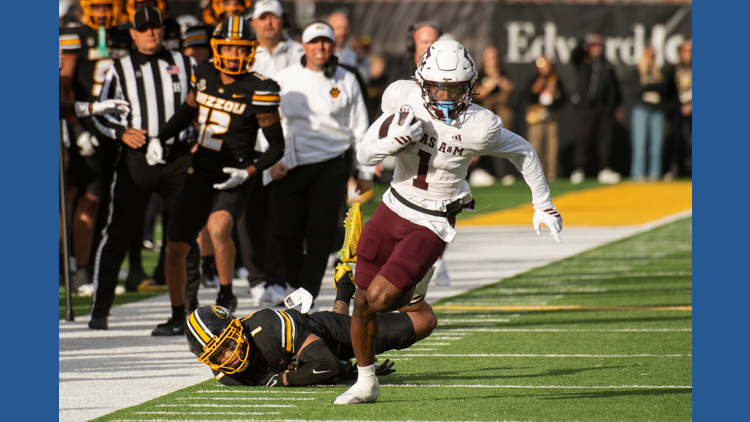 No. 3 Texas A&M's dominant defense overwhelms No. 19 Missouri's freshman QB in 38-17 victory