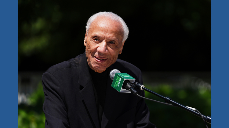 With tears and tales, the NBA reacted quickly to mourn the death of Hall of Famer Lenny Wilkens