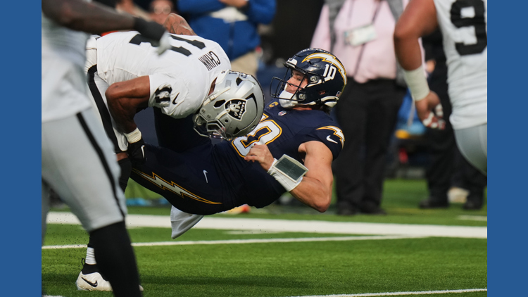 QB Justin Herbert breaks bone in left hand, but he's optimistic about playing for Chargers next week