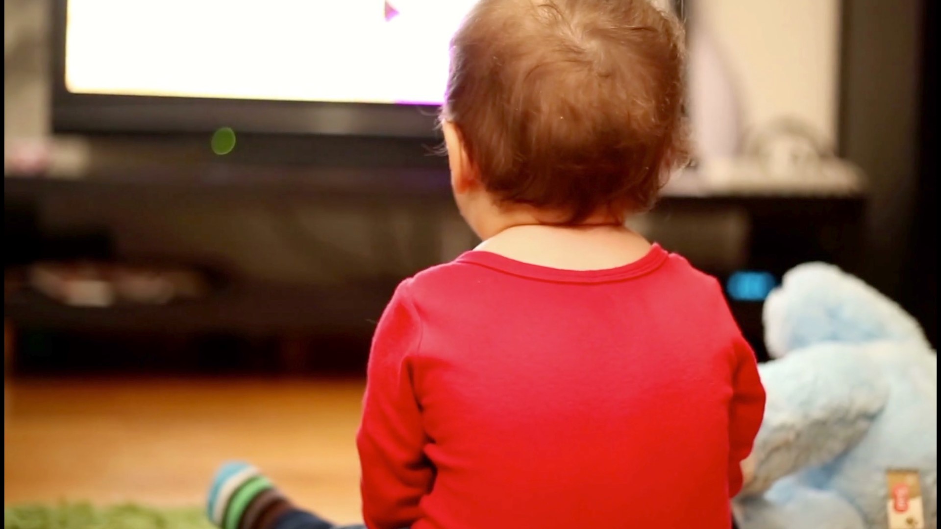 If you have a toddler, you are no doubt looking for a little break, why not turn to the TV for some help? Buzz60's Keri Lumm shares some movies your toddler will probably enjoy.