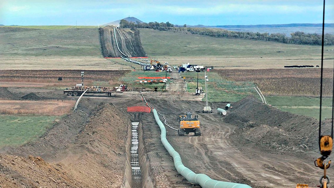 Dakota Access pipeline shutdown decision delayed by judge - Vimarsana News