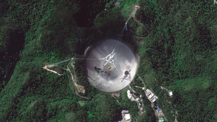 Second largest radio telescope in the world collapses in Puerto Rico