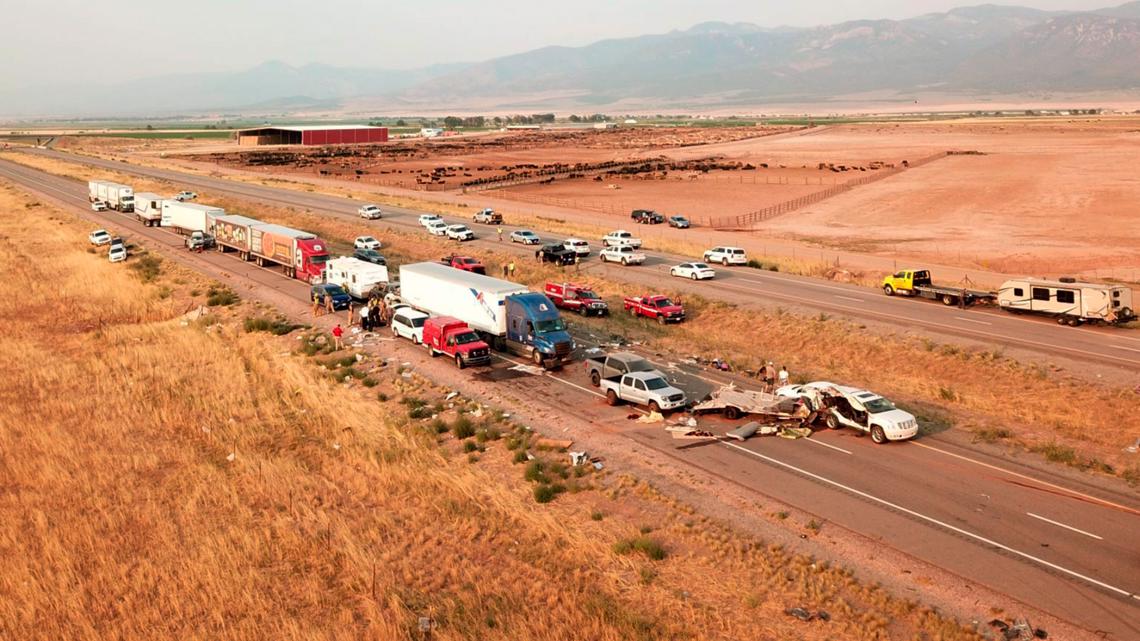 Sandstorm causes deadly 20 car pileup in Utah wthr