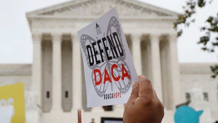 Trump administration must take new DACA applications, judge rules