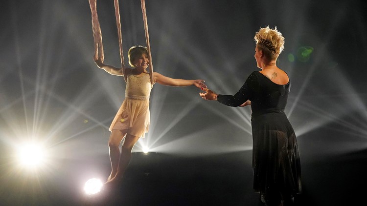 Pink tells Jon Bon Jovi he broke her heart