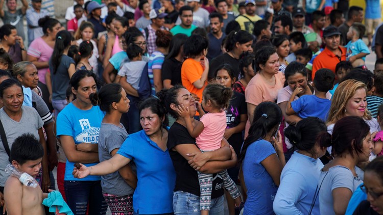 499bc582 a566 48bb ad12 https://rexweyler.com/thousands-of-asylum-seekers-waiting-in-mexico-to-be-allowed-in-us/