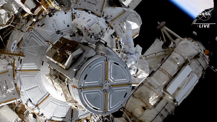 Astronauts tackle more solar panel work in 3rd spacewalk