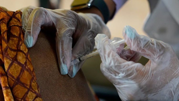 CDC advisers try to work out the details on booster shots CDC advisers try to work out the details on booster shots