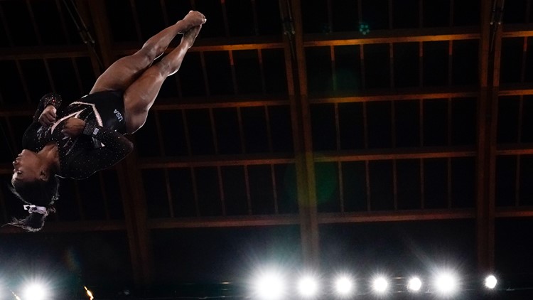 Simone Biles shows off vault no female gymnast has done in Olympic competition