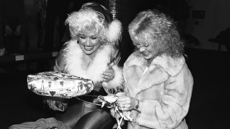 Dolly Parton's family: A look at the loved ones who were closest to her