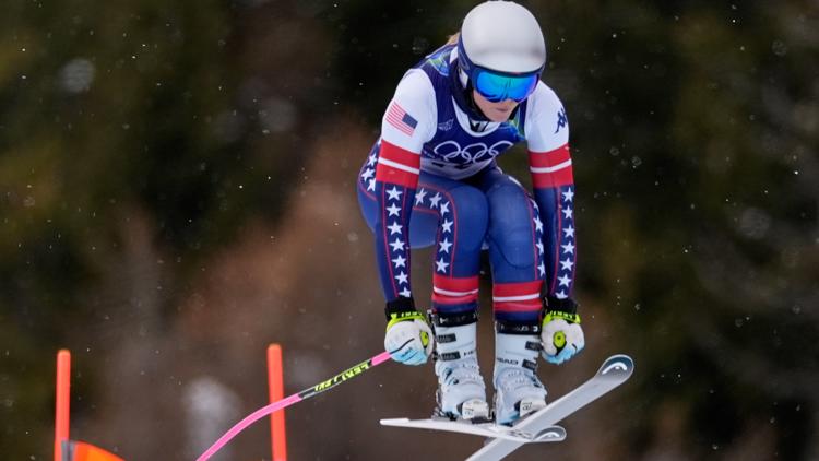 Lindsey Vonn is ready to race downhill on injured knee after another successful run