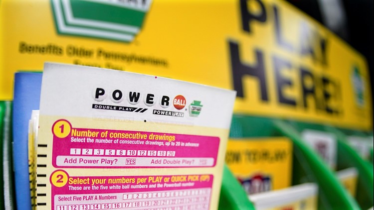 Here's why you shouldn't take the cash option on Powerball's $1.6B prize