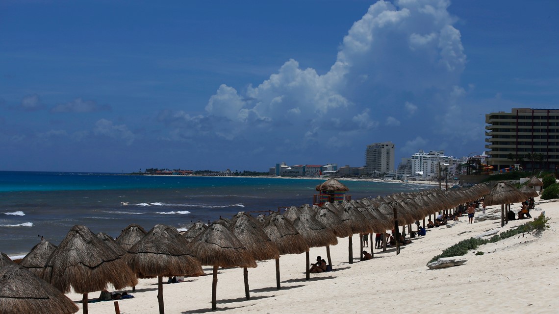 Gunfire reported at Mexican resort beach in Cancun