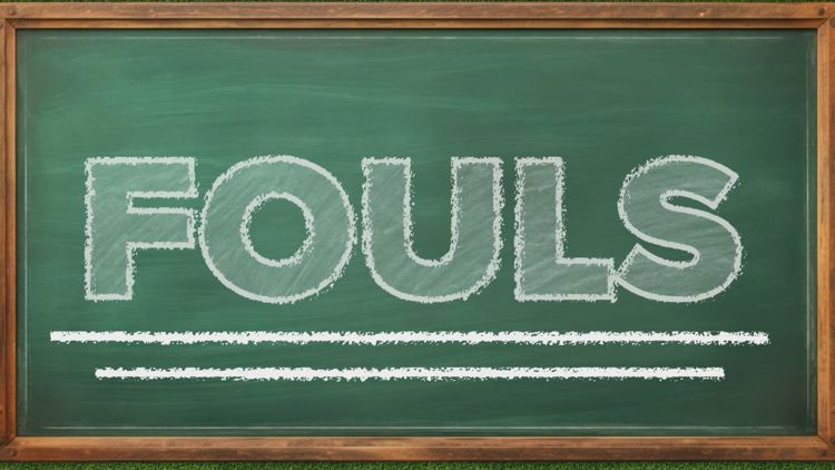 Soccer rules explained: Difference between common foul, yellow card and red card