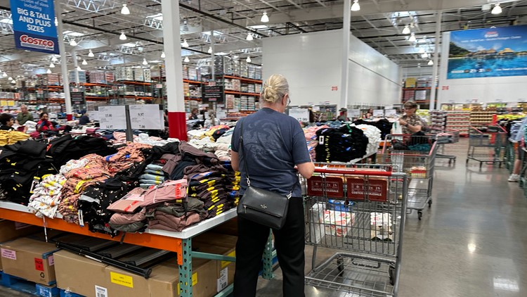 An inflation gauge tracked by the Federal Reserve falls to its lowest point in 2 years