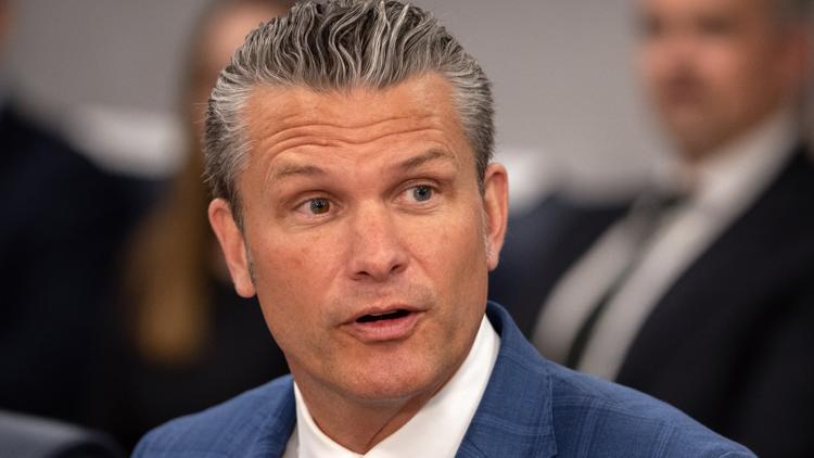 Secretary of Defense Pete Hegseth faces hecklers, interruptions at annual Army expo