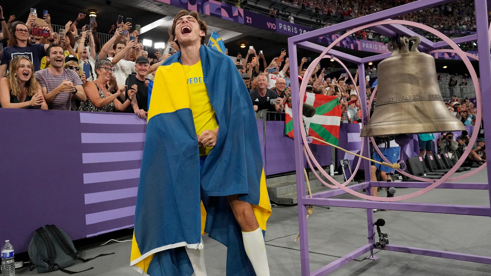 Here's how the athletes celebrate after the Olympics