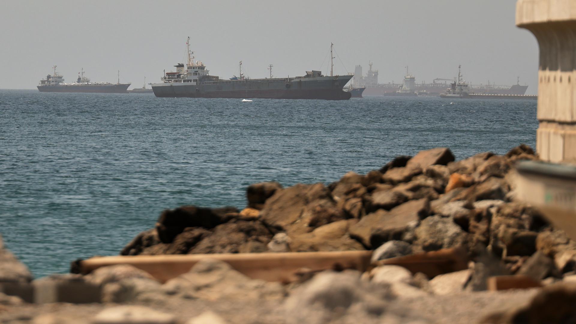 US forces board tanker in the Arabian Sea amid full naval blockade ...