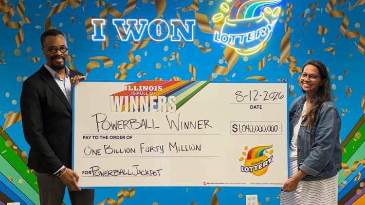 Winner of $1.04 billion Powerball jackpot claims prize in Illinois