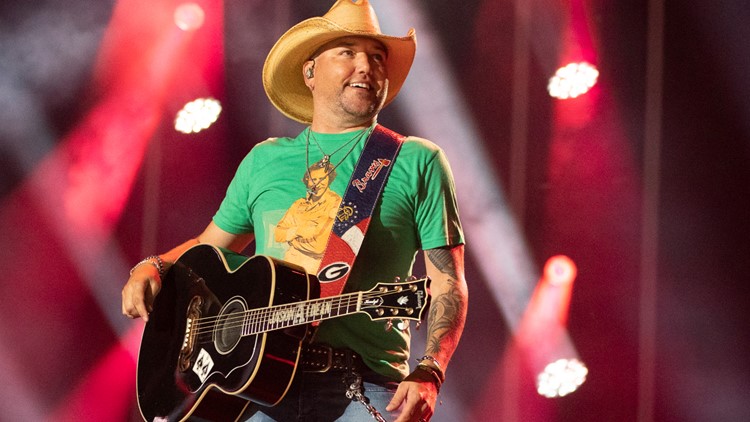 Jason Aldean rushes off stage after experiencing heat exhaustion during concert