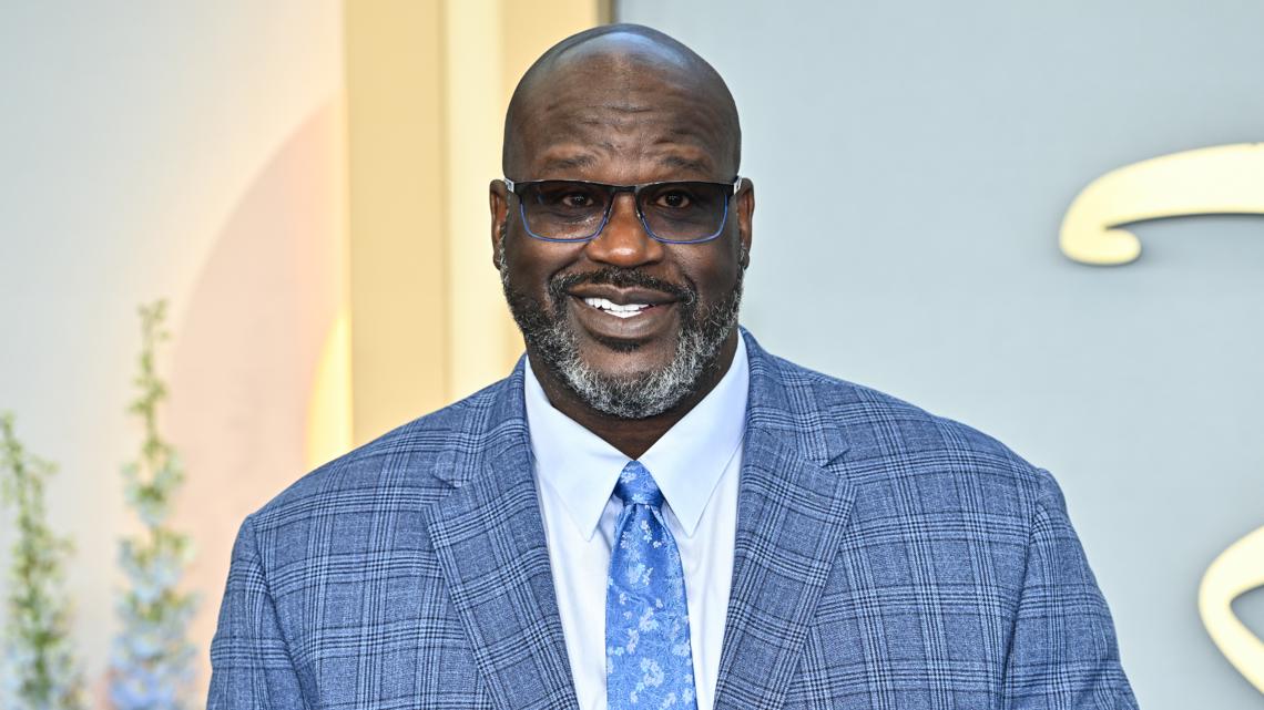 Shaq returns to LSU for graduation, roasts Charles Barkley during commencement speech