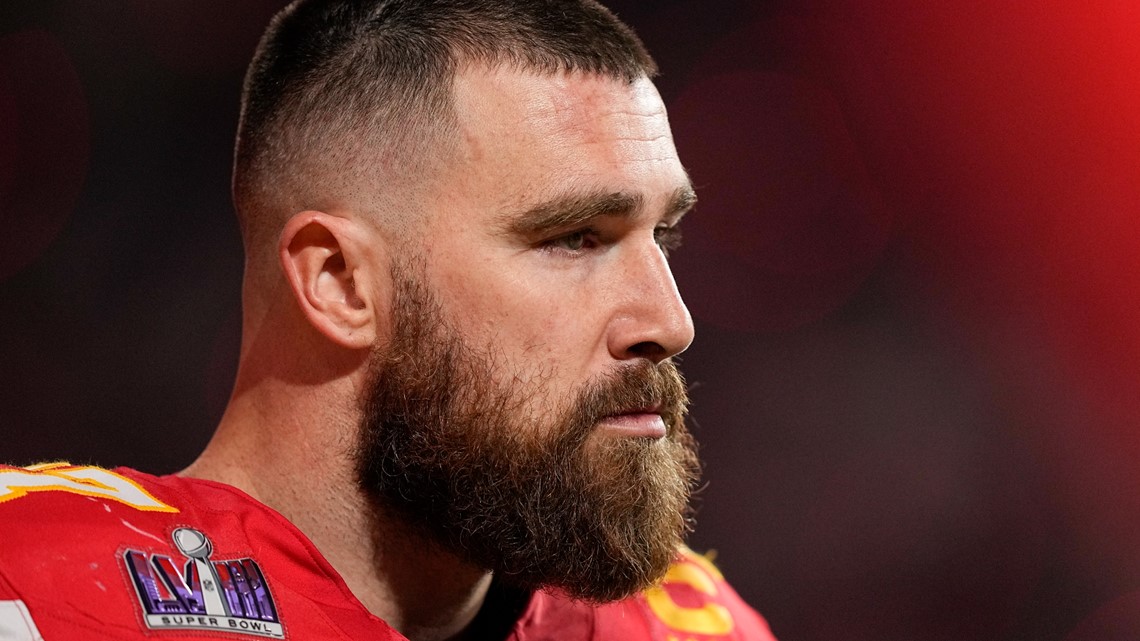 Why did travis kelce yell at coach reid during super bowl 5newsonline