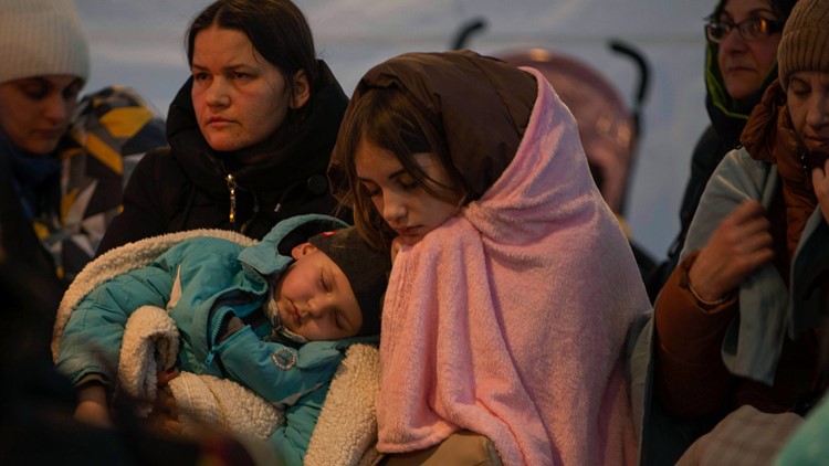 What is the US doing to help Ukraine refugees?
