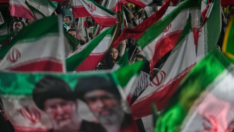 US says it disabled another commercial ship trying to breach blockade and reach Iran