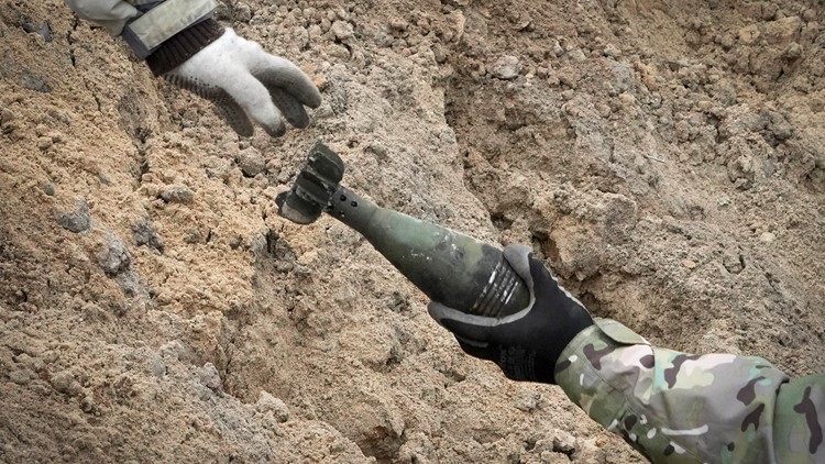 Russia throwing everything it has into battle for the Donbas, Ukraine says