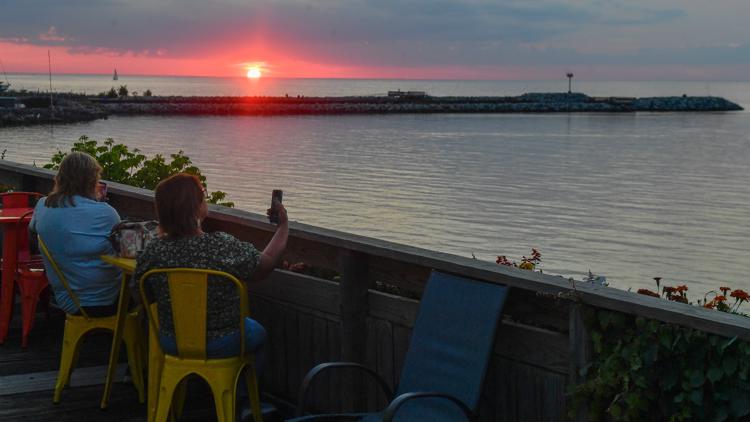 Lake Ontario or Lake America? For Google Maps users, it depends on where you live.