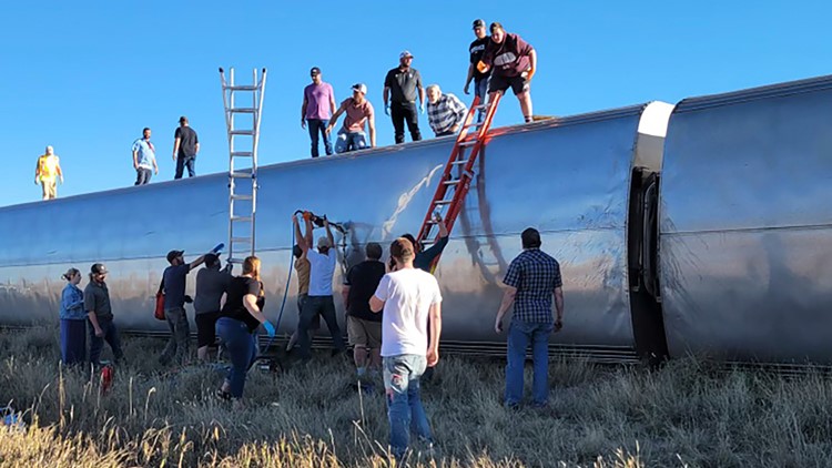 Investigators probe deadly Amtrak derailment in Montana