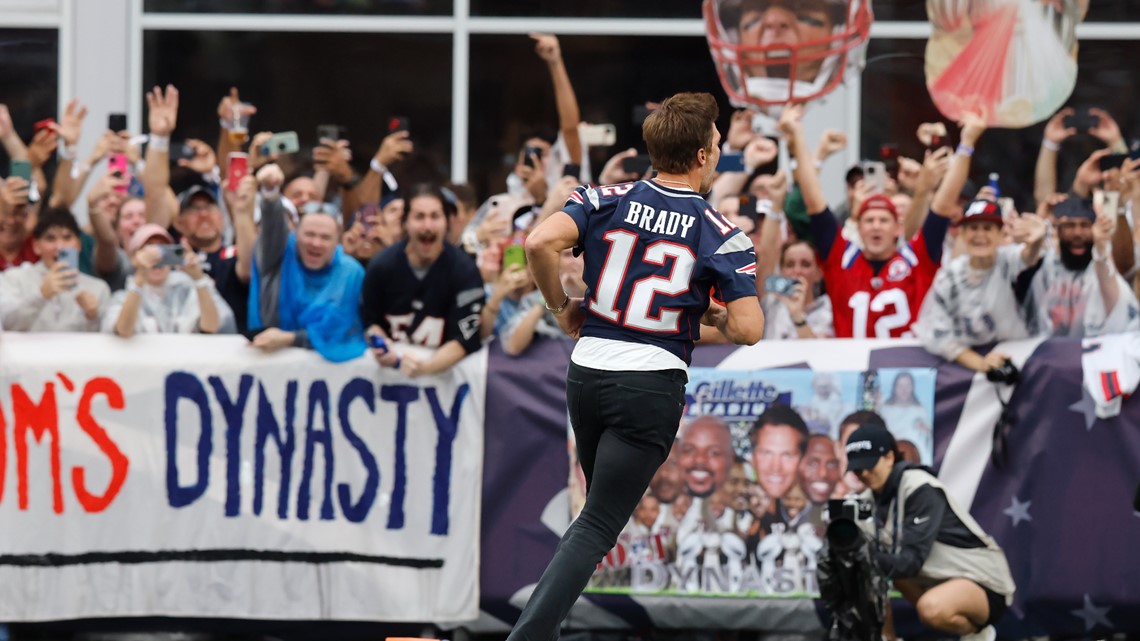 New England Patriots honor Tom Brady with special 'Thank you' video at  halftime