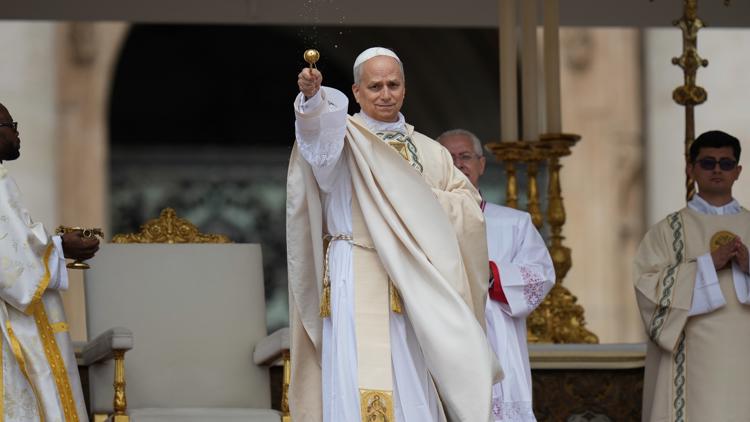 Pope Leo XIV calls for unity of Catholic Church during inaugural Mass |  rocketcitynow.com