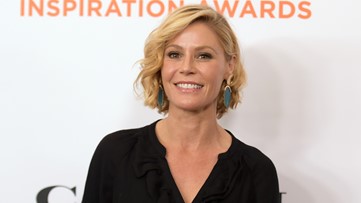 Actress Julie Bowen, sister help woman who fainted at park