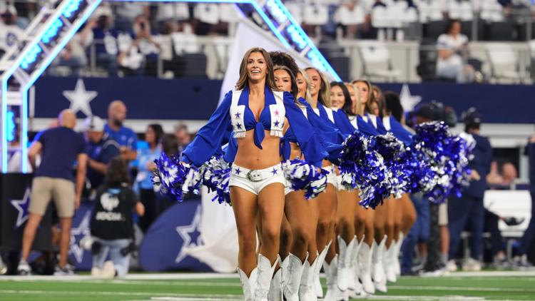Dallas Cowboys Cheerleaders sue My Chemical Romance over look-alike uniforms
