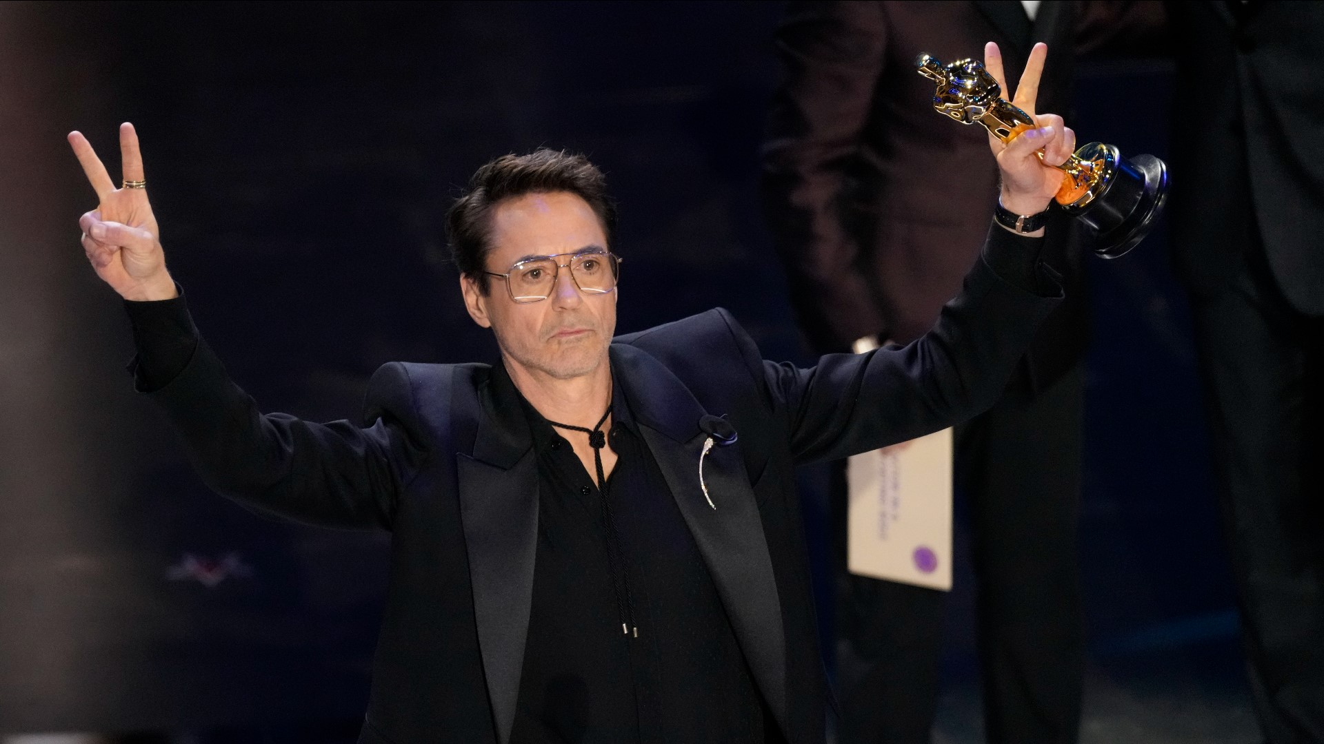 Robert Downey Jr. wins first Oscar for 'Oppenheimer' | wqad.com