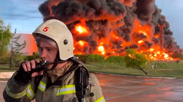 Russian official: Ukrainian drones strike Crimea oil depot