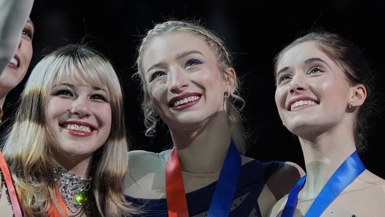 How to watch Alysa Liu, Amber Glenn in the women's figure skating free skate