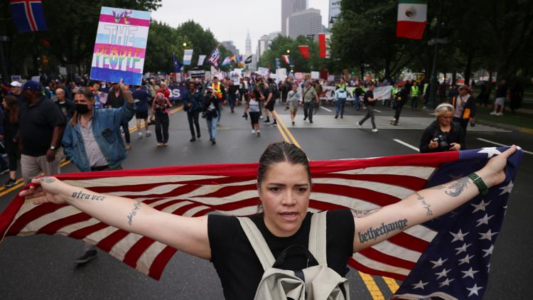 Thousands of 'No Kings' protests planned for Saturday with rallies in all 50 states and abroad