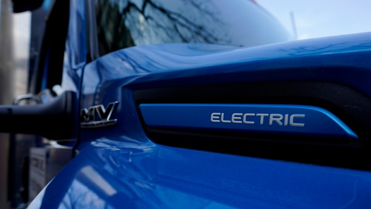 AP sources: EPA car rule to push huge increase in EV sales