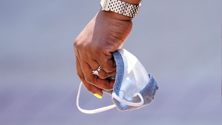 New US COVID-19 cases fall to lowest levels in 11 months