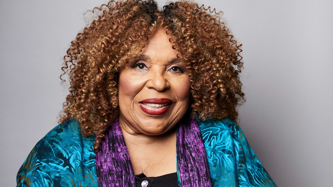 Roberta Flack has ALS, now 'impossible to sing,' rep says