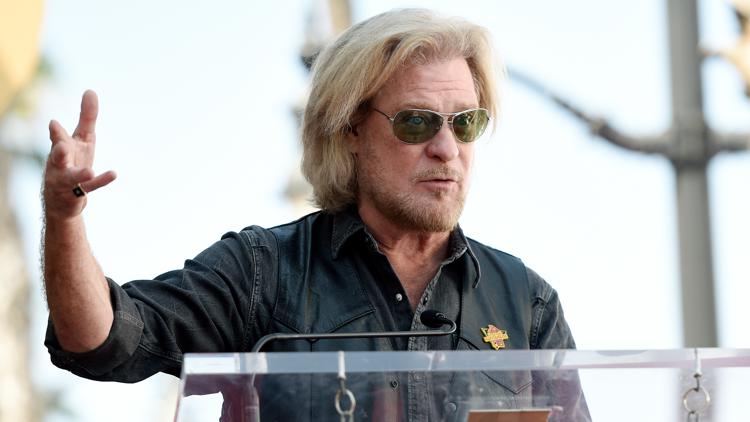 Daryl Hall reveals he received a kidney transplant: 'I'm already starting to feel better'